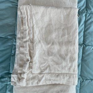 Pottery Barn Belgian Flax Linen Duvet and shams - Full/Queen